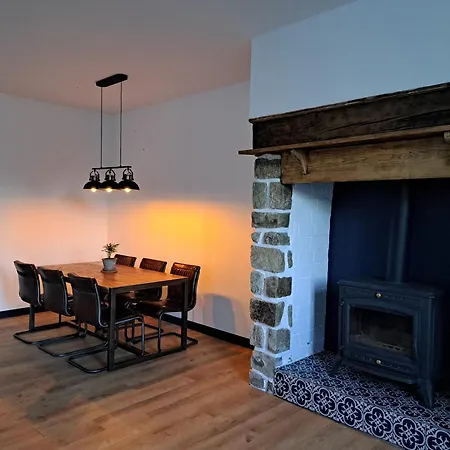 Lavallade 12 Roussines